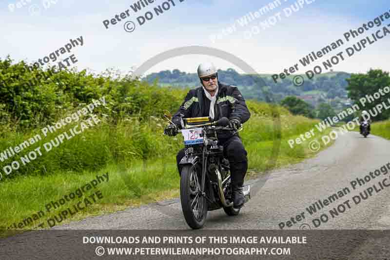 Vintage motorcycle club;eventdigitalimages;no limits trackdays;peter wileman photography;vintage motocycles;vmcc banbury run photographs